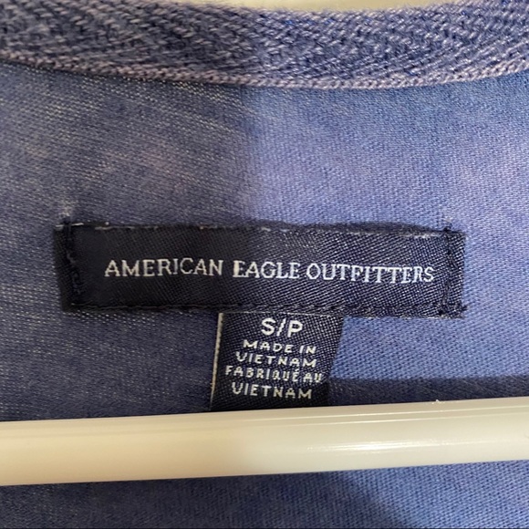 AE Flowy Tank - Picture 3 of 4